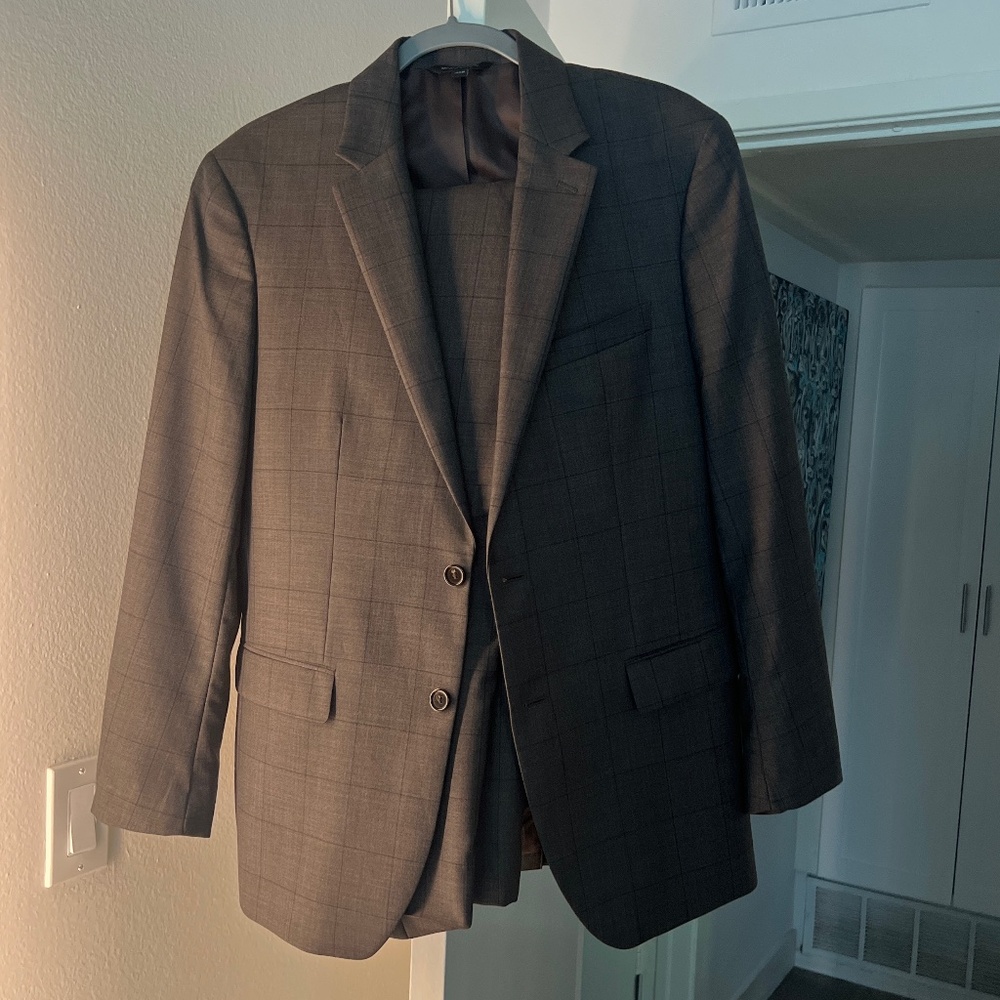 Banana Republic Marzotto super 100z suit
